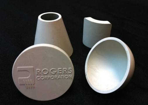 RO4000?ϵ��̼�⻯�����մɲ�ѹ��Rogers