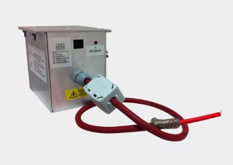 SDS DEPϵ�и�ѹDC-AC��Դ����Corona�ŵ�Ӧ��